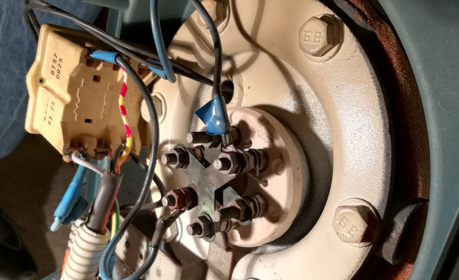 HWTconnections.JPG